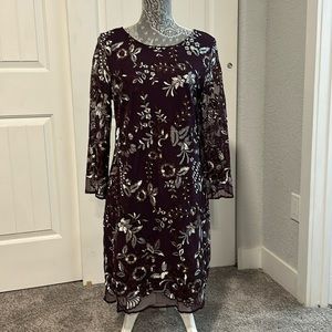 Embroidered Dress M